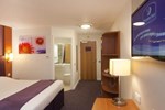 Отель Premier Inn Cardiff City South Отель Premier Inn Cardiff City South
