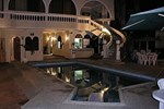 Отель Hostal Casa Alianza Отель Hostal Casa Alianza
