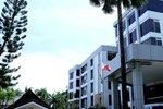 Отель The Ritz Hotel at Garden Oases Отель The Ritz Hotel at Garden Oases
