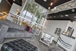 Отель BEST WESTERN Le Dormeur du Val Отель BEST WESTERN Le Dormeur du Val