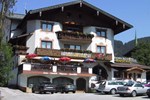 Отель Hotel Schneeberger Отель Hotel Schneeberger