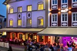 Отель Iris Porsche Hotel & Restaurant Отель Iris Porsche Hotel & Restaurant
