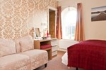 Гостевой дом Holly-Wood Guest House Гостевой дом Holly-Wood Guest House