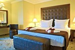 Отель Park Hotel & Spa Maxi Отель Park Hotel & Spa Maxi