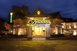 Отель Deluxcious Heritage Hotel Отель Deluxcious Heritage Hotel