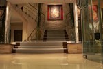 Отель Grand Pinnacle Отель Grand Pinnacle