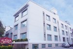Отель Alpina Hotels & Suites Отель Alpina Hotels & Suites