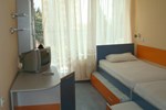 Гостевой дом Guest Rooms Lada 1 Гостевой дом Guest Rooms Lada 1