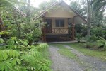 Гостевой дом Baan Tai Rom Yen Resort Гостевой дом Baan Tai Rom Yen Resort