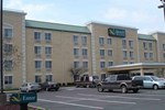 Отель Quality Inn & Suites Erlanger Отель Quality Inn & Suites Erlanger