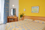 Отель azuLine Hoteles Mar Amantis I & II Отель azuLine Hoteles Mar Amantis I & II