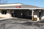 Отель Travelers Inn Midwest City Отель Travelers Inn Midwest City