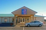 Отель Motel 6 Fredericksburg - South Отель Motel 6 Fredericksburg - South