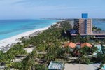Отель Hotel Playa Caleta Отель Hotel Playa Caleta