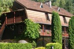 Отель Bertasiunu Homestead Отель Bertasiunu Homestead