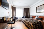 Отель Hotel Inari Отель Hotel Inari