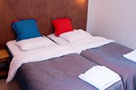 Отель Hotel Oravi Отель Hotel Oravi