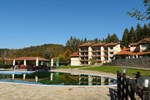 Отель Hotel Apriltsi Отель Hotel Apriltsi