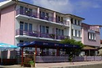 Отель Hotel Strajica Отель Hotel Strajica