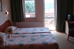 Отель Hotel Seasons Отель Hotel Seasons
