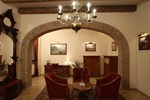 Отель Hotel Zámek Štiřín Отель Hotel Zámek Štiřín