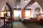 Отель Hotel Zlaty Kohout Отель Hotel Zlaty Kohout