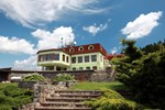 Отель Wellness Hotel Vyhlidka Отель Wellness Hotel Vyhlidka