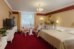 Отель Hotel Ostrov Отель Hotel Ostrov