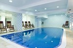 Отель Hotel Dorna Отель Hotel Dorna