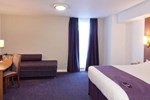 Отель Premier Inn Stansted Airport Отель Premier Inn Stansted Airport