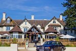 Отель The Manor Отель The Manor