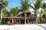 Апартаменты Guesthouse Holbox Apartments & Suites Апартаменты Guesthouse Holbox Apartments & Suites