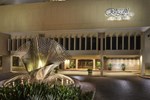 Отель Regent Singapore - A Four Seasons Hotel Отель Regent Singapore - A Four Seasons Hotel