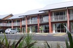 Отель Cranford Oak Motel Отель Cranford Oak Motel