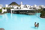 Отель Hotel Volcán Lanzarote Отель Hotel Volcán Lanzarote