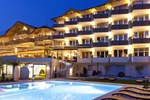 Отель Hotel Resmairhof Отель Hotel Resmairhof