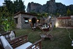 Отель Epavlis Suites Hotel Отель Epavlis Suites Hotel