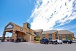 Отель Quality Suites Tulsa Отель Quality Suites Tulsa