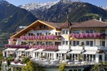 Отель Hotel Schwefelbad Отель Hotel Schwefelbad