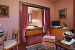 Отель Hotel Palais Porcia Отель Hotel Palais Porcia