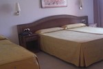 Отель Hotel Cervol Отель Hotel Cervol