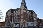 Отель Hotel Plaza Отель Hotel Plaza