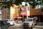 Отель Uke Inn Hotel & Suites Xamaipak Отель Uke Inn Hotel & Suites Xamaipak