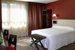 Отель NH Sant Boi Отель NH Sant Boi