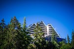 Отель CransAmbassador Hotel Отель CransAmbassador Hotel