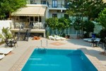 Отель Hotel Bakos Отель Hotel Bakos