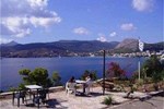 Мини-отель Kavos Bay Seafront Hotel Studios & Apartments Мини-отель Kavos Bay Seafront Hotel Studios & Apartments