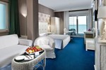 Отель Hotel Mediterraneo Отель Hotel Mediterraneo
