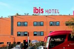 Отель Ibis Madrid Alcorcon Tresaguas Отель Ibis Madrid Alcorcon Tresaguas