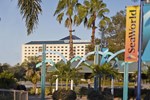 Отель Renaissance Orlando Resort at Seaworld Отель Renaissance Orlando Resort at Seaworld
